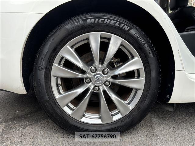 Nissan FUGA 2013-06 387843-29