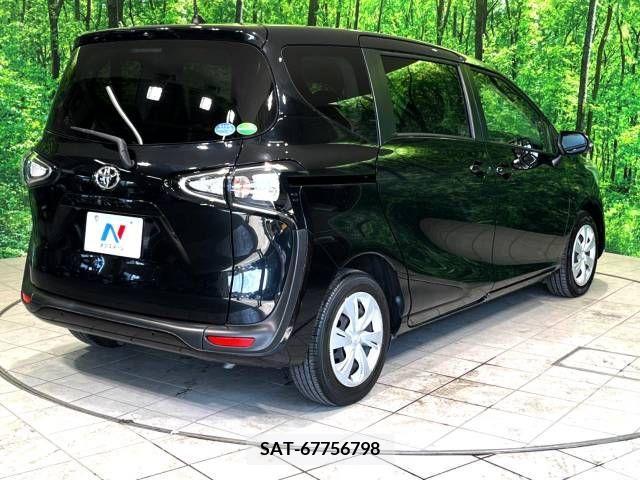 Toyota SIENTA 2019-06 368148-17