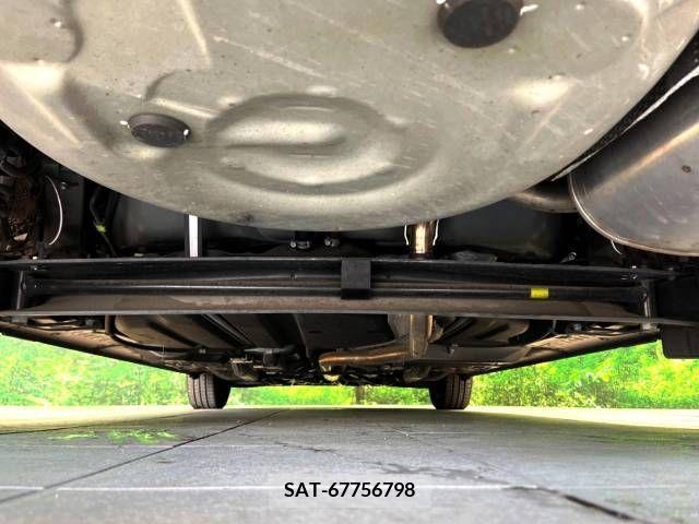 Toyota SIENTA 2019-06 368148-19
