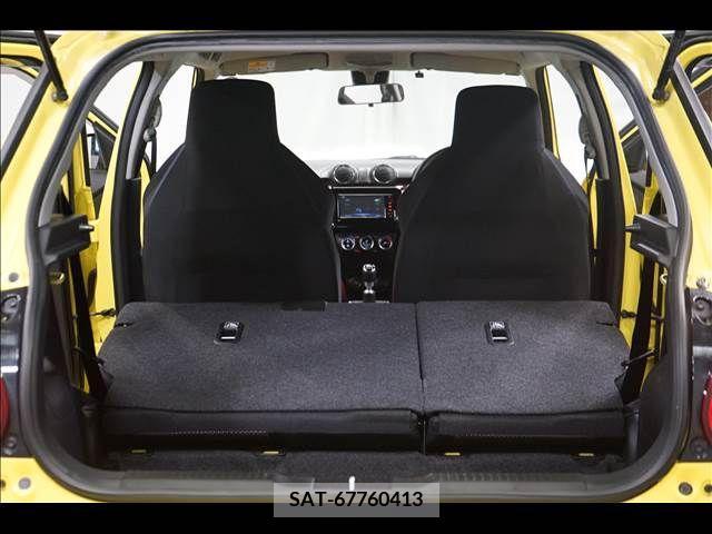 Suzuki SWIFT 2018-10 386690-18