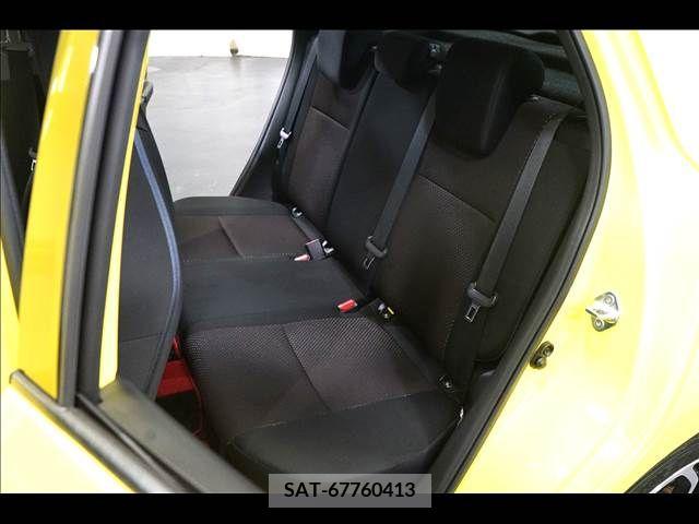 Suzuki SWIFT 2018-10 386690-17