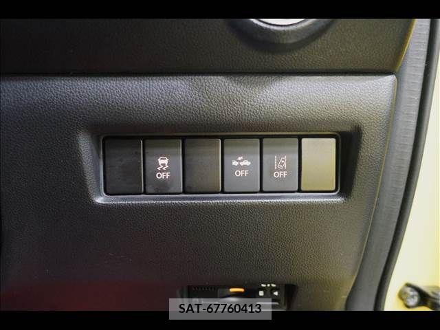 Suzuki SWIFT 2018-10 386690-4