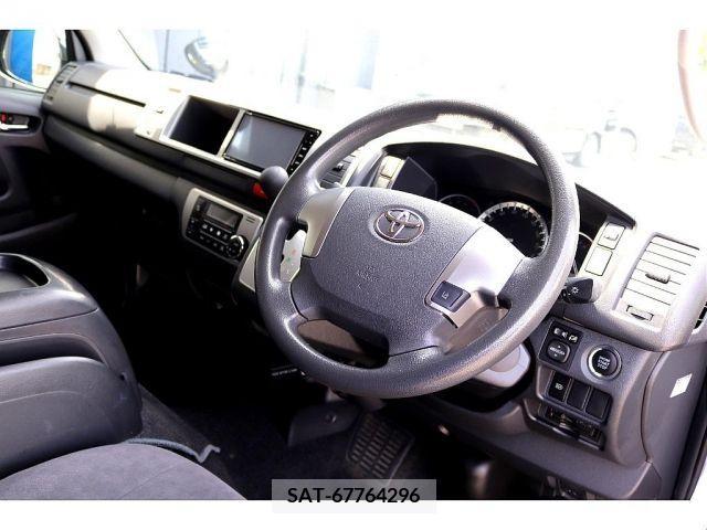 Toyota HIACE WAGON 2021-01 348974-11