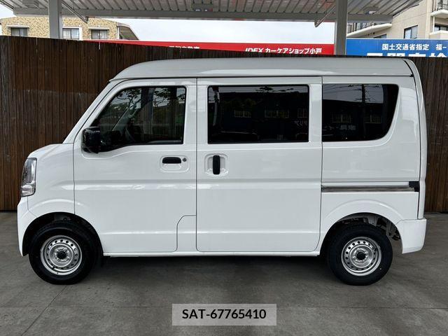 Suzuki EVERY 2023-11 297512-7