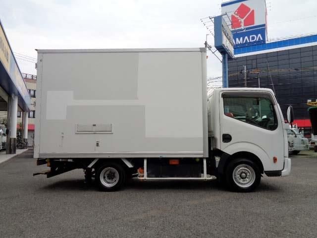 Nissan ATLAS 2013-08 8980-11