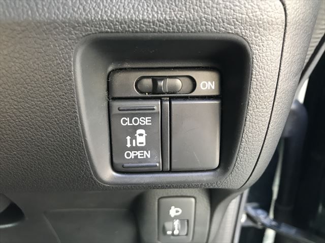 Honda N BOX 2017-03 21080-22