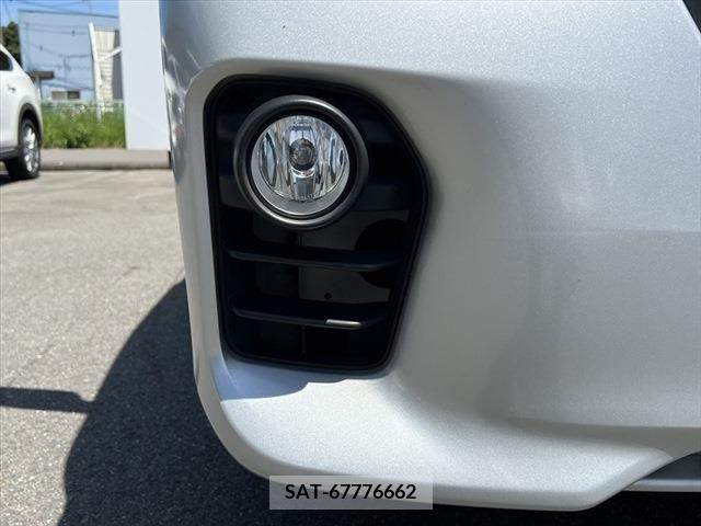 Nissan NV350 Caravan 2018-02 346158-21