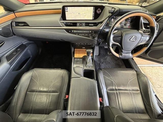 Lexus ES 2019-02 275190-16