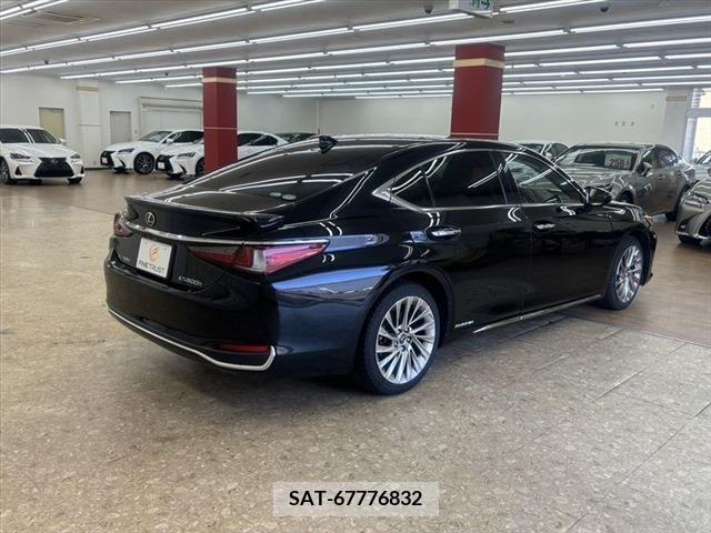 Lexus ES 2019-02 275190-4