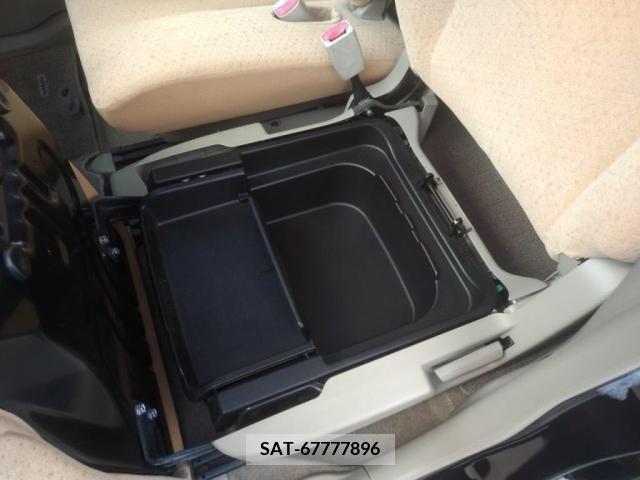 Nissan MOCO 2010-09 354789-22