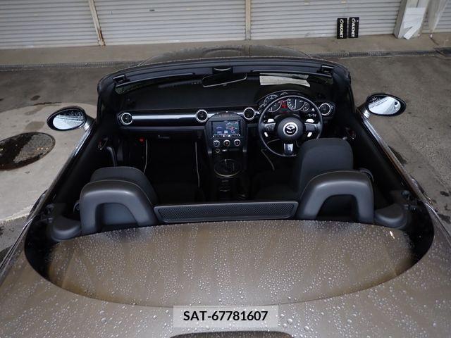 Mazda ROADSTER 2014-02 283421-9