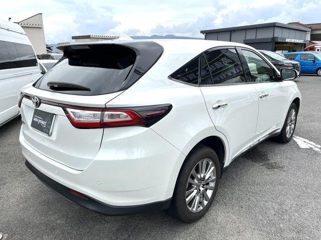 Toyota HARRIER 2019-10 24776-12