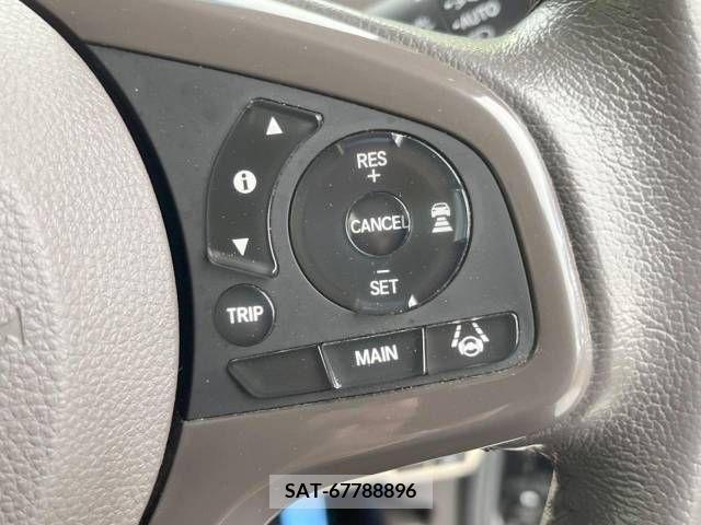 Honda N BOX 2018-05 307179-6