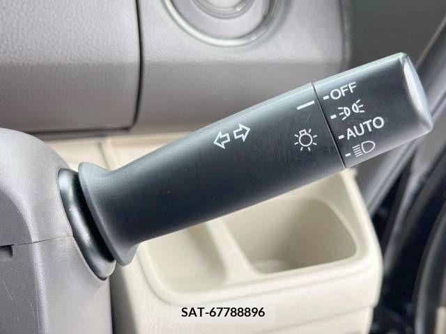 Honda N BOX 2018-05 307179-10