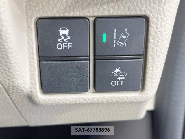 Honda N BOX 2018-05 307179-8