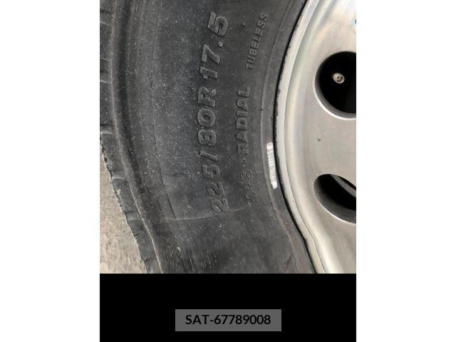 Isuzu FORWARD 2012-11 231346-19