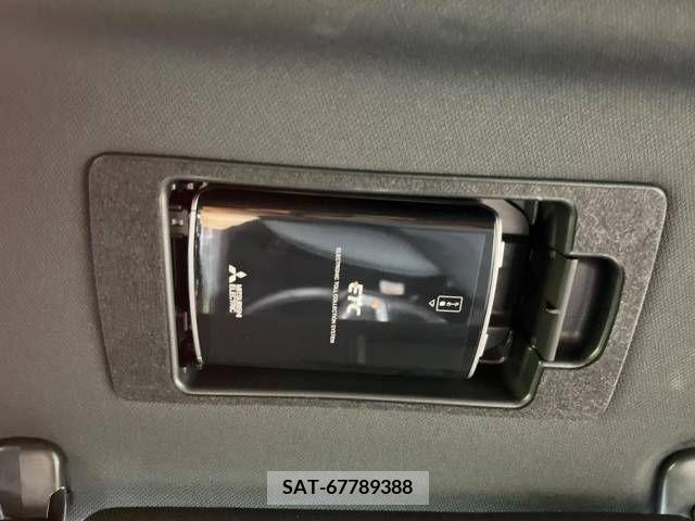 Mazda CX-8 2018-07 358800-4