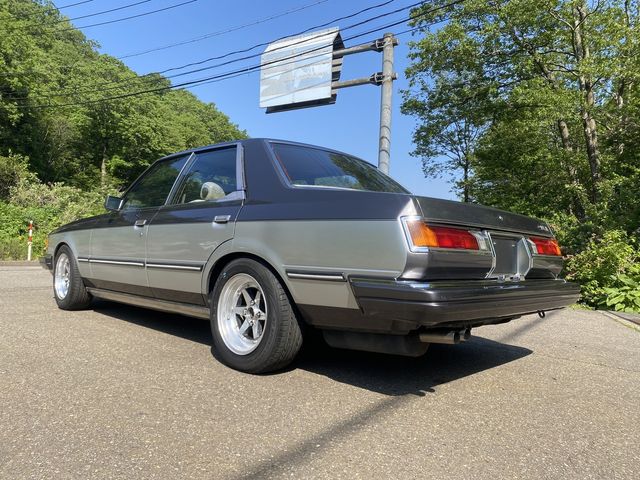 Toyota CRESTA 1982-03 4704-11