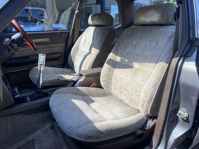 Toyota CRESTA 1982-03 4704-17