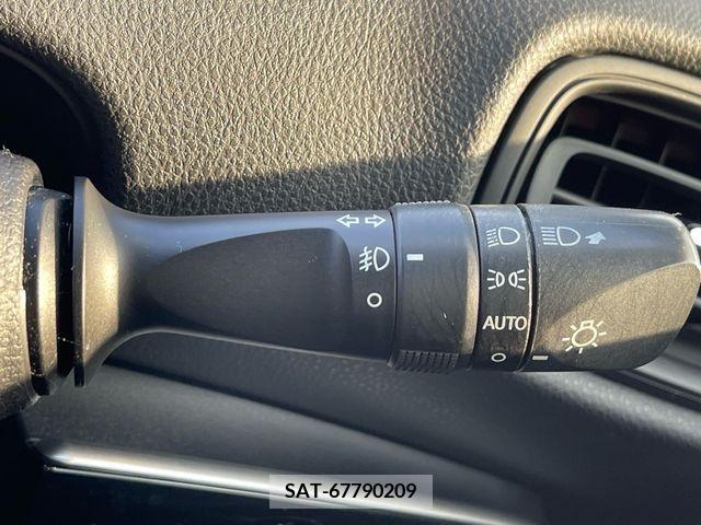 Toyota PRIUS 2018-02 322323-23