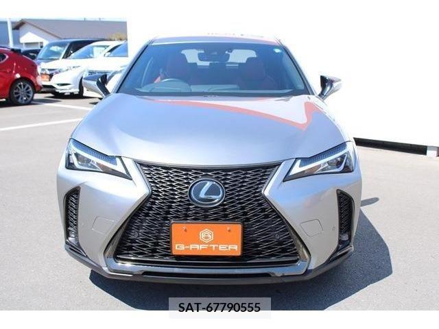 Lexus UX 2019-07 246277-5