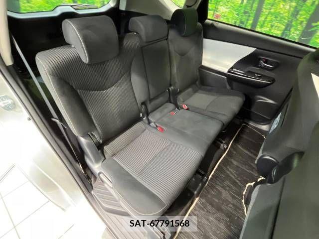 Toyota PRIUS ALPHA 2017-04 245677-9