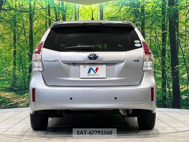 Toyota PRIUS ALPHA 2017-04 245677-15