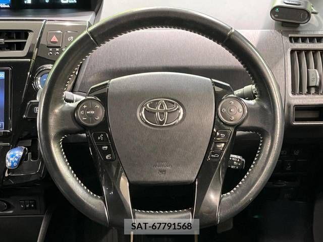 Toyota PRIUS ALPHA 2017-04 245677-11