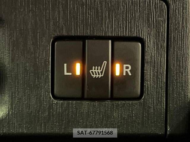 Toyota PRIUS ALPHA 2017-04 245677-5