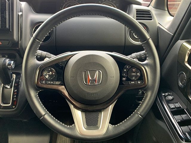 Honda N BOX CUSTOM 2017-12 182864-13