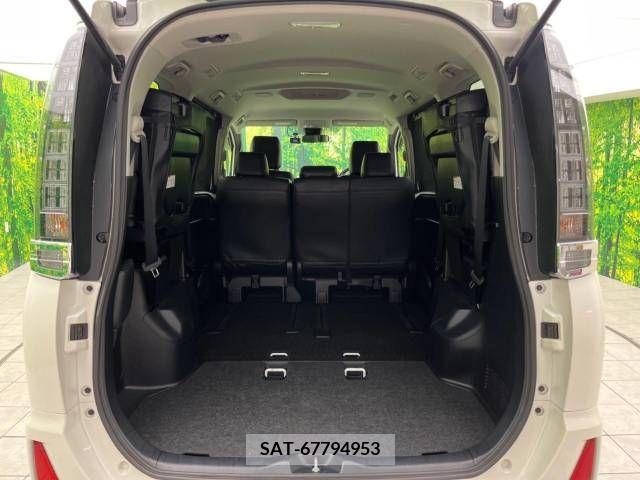 Toyota VOXY 2016-01 289172-10