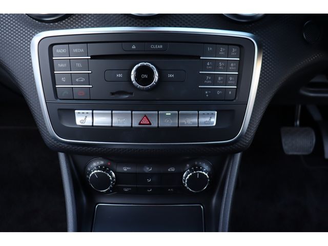 Mercedes Benz A-CLASS 2018-01 188766-12