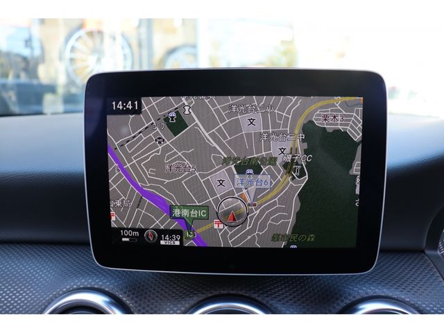 Mercedes Benz A-CLASS 2018-01 188766-8
