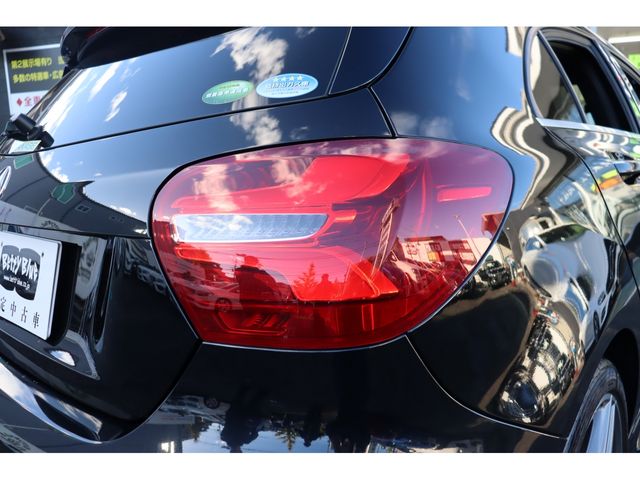 Mercedes Benz A-CLASS 2018-01 188766-21