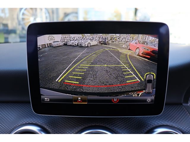 Mercedes Benz A-CLASS 2018-01 188766-19