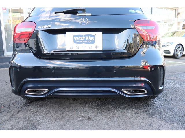 Mercedes Benz A-CLASS 2018-01 188766-18