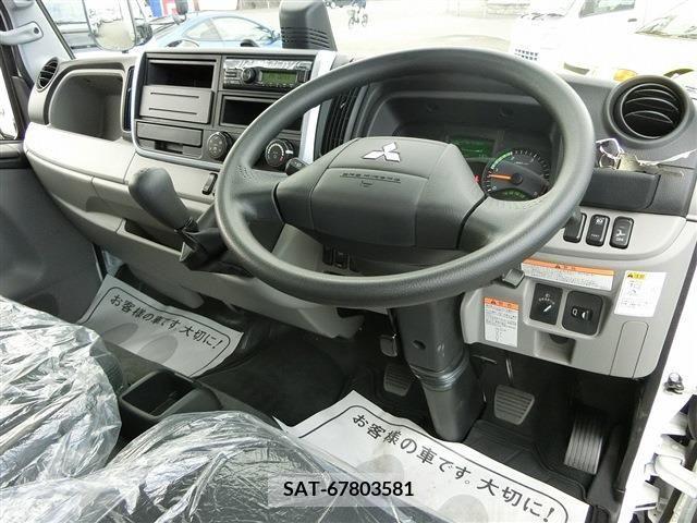 Mitsubishi CANTER 2024-02 254371-27