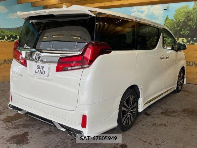Toyota ALPHARD 2023-04 377332-18