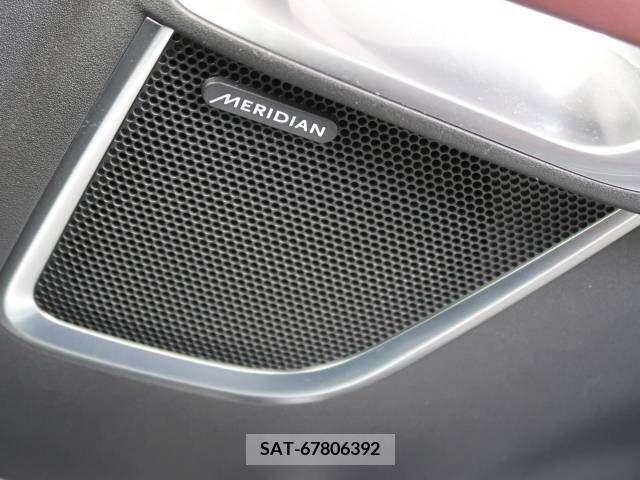 Jaguar E-PACE 2022-03 273149-8