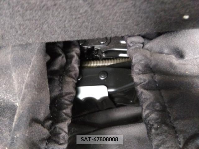 Toyota SPADE 2014-06 250454-13