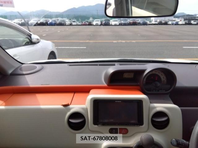 Toyota SPADE 2014-06 250454-11