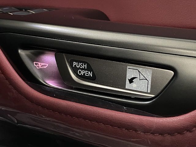Lexus NX 2022-04 2501-18