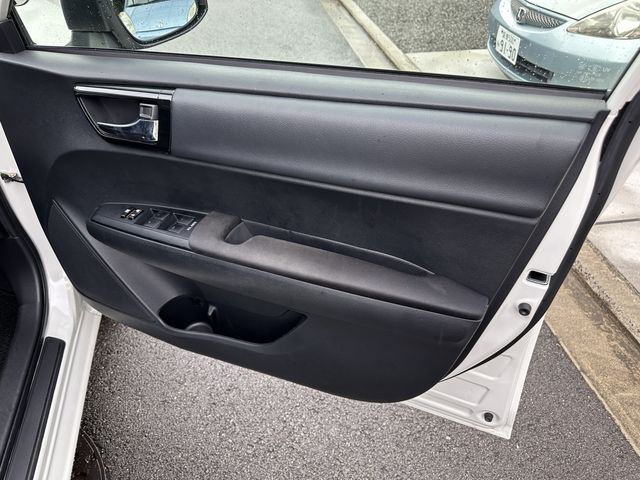 Toyota COROLLA AXIO 2018-08 182675-13