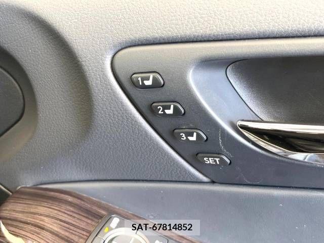 Lexus IS 2013-10 397096-9