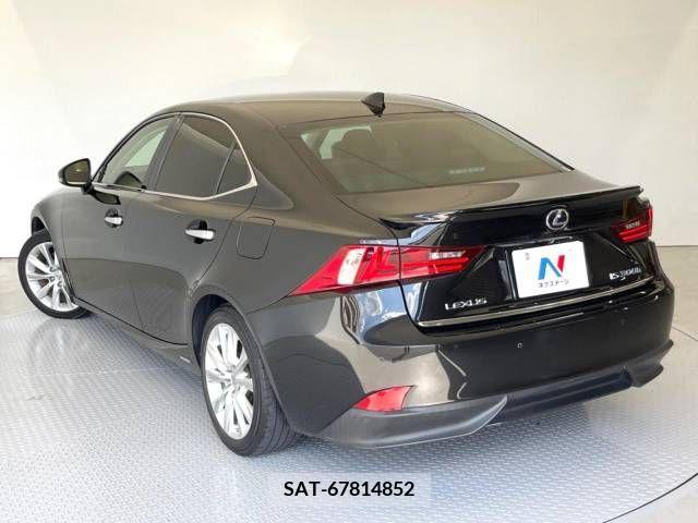 Lexus IS 2013-10 397096-17