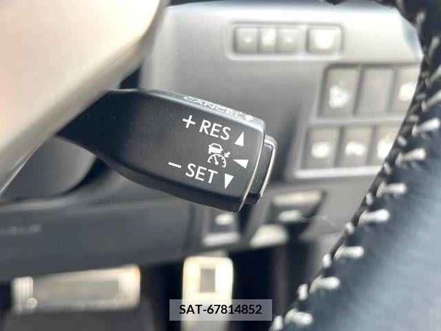 Lexus IS 2013-10 397096-2