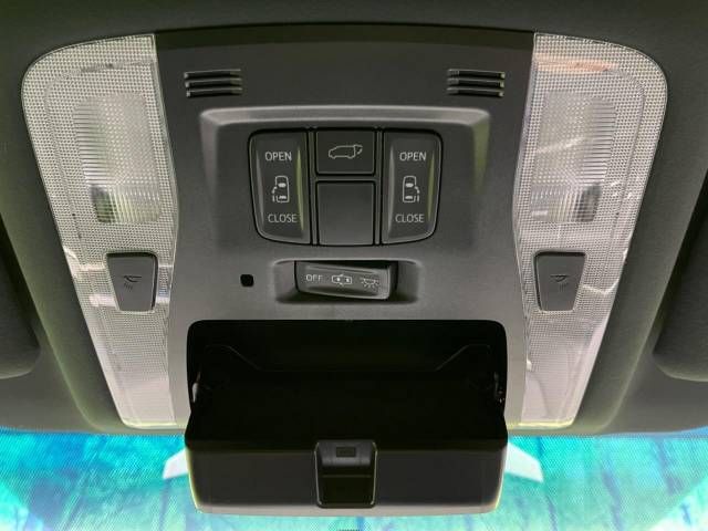 Toyota ALPHARD 2017-01 12788-4