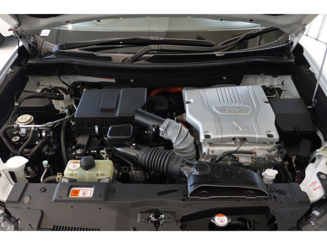Mitsubishi OUTLANDER PHEV 2018-10 21787-27
