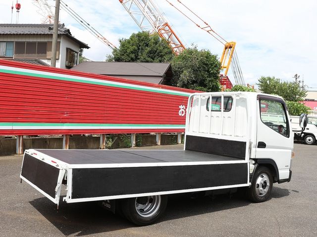 Mitsubishi CANTER 2017-05 180661-1