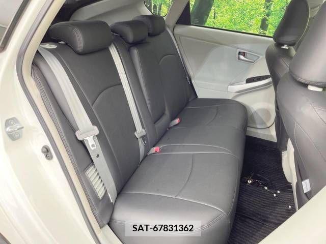 Toyota PRIUS 2012-01 384865-13